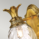 Бра для ванных комнат с прозрачным стеклянным плафоном в форме ананаса и декоративным основанием с рельефным узором Hinkley варинант исполнения - 2 | Loft Concept в Волгограде