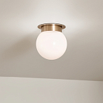 Потолочный светильник с белым матовым шарообразным плафоном Kichler варинант исполнения - 7 | Loft Concept в Волгограде