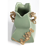Ваза зеленого цвета из фарфора с бронзовыми ручками в виде драконов и рельефным цветочным декором Eden Garden porcelain and bronze варинант исполнения - 6 | Loft Concept в Волгограде