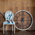 Часы настенные деревянные с римскими цифрами чёрного цвета Clock with History варинант исполнения - 3 | Loft Concept в Волгограде