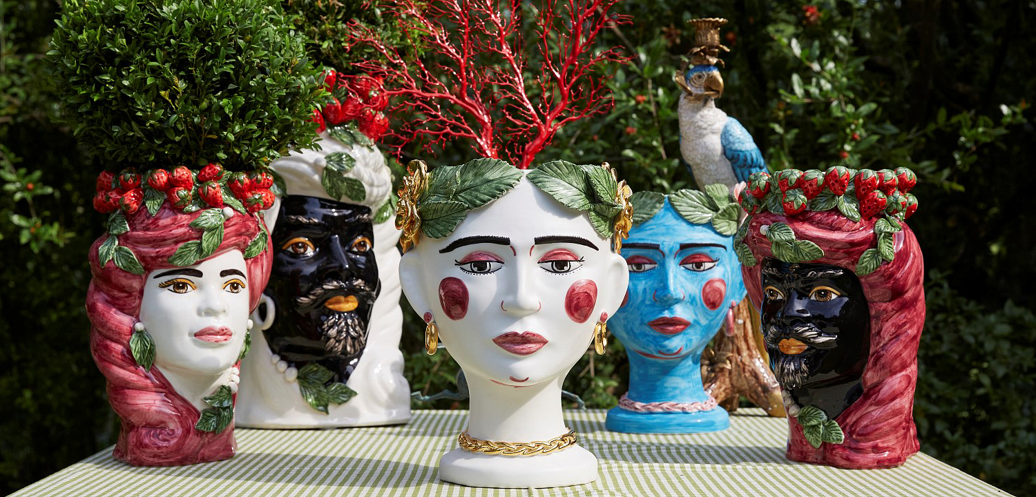 Ваза VASE STRAWBERRIES HEAD LADY BIG White Ваза VASE STRAWBERRIES HEAD LADY BIG White - Loft-Concept в Волгограде