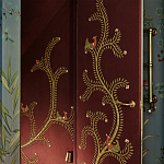 Обои с вышивкой ручной работы Fyodor Original colourway on Merlot linen варинант исполнения - 3 | Loft Concept в Волгограде