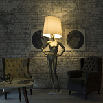 Лампа MANNEQUIN LAMP с абажуром руки на талии варинант исполнения - 7 | Loft Concept в Волгограде
