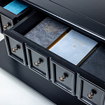 Черная консоль с выдвижными ящиками Monica варинант исполнения - 2 | Loft Concept в Волгограде