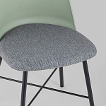 Стул из прочного пластика на металлическом основании Anora Green  варинант исполнения - 7 | Loft Concept в Волгограде