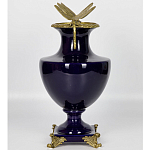 Ваза темно-синего цвета из фарфора с бронзовыми стрекозами Eden Garden porcelain and bronze варинант исполнения - 1 | Loft Concept в Волгограде