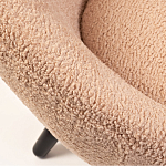 Кресло розовое с обивка из искусственного каракуля Iconic Creation варинант исполнения - 2 | Loft Concept в Волгограде