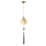 Подвесной светильник с шарообразным плафоном из белого стекла с подвеской из камня и кисточкой Agatelle варинант исполнения - 3 | Loft Concept в Волгограде