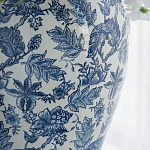 Ваза с крышкой и бело-синим цветочным узором Blue & White Ornament  варинант исполнения - 6 | Loft Concept в Волгограде