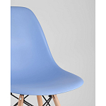 Пластиковый стул на ножках из массива бука Eames Blue варинант исполнения - 2 | Loft Concept в Волгограде