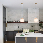 Подвесной светильник с белым плафоном в форме шара в арочной подвеске Hinkley варинант исполнения - 19 | Loft Concept в Волгограде