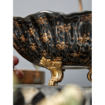 Блюдо черного цвета из фрафора на бронзовых ножках Eden Garden porcelain and bronze варинант исполнения - 5 | Loft Concept в Волгограде