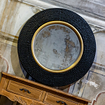 Зеркало в черной фактурной раме с золотым кантом Summon the Light варинант исполнения - 5 | Loft Concept в Волгограде