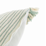 Чехол на подушку мятного цвета с бахромой и объемным узором Ethnic mix варинант исполнения - 3 | Loft Concept в Волгограде