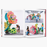 Книга по искусству Yayoi Kusama: I Spend Each Day Embracing Flowers варинант исполнения - 10 | Loft Concept в Волгограде