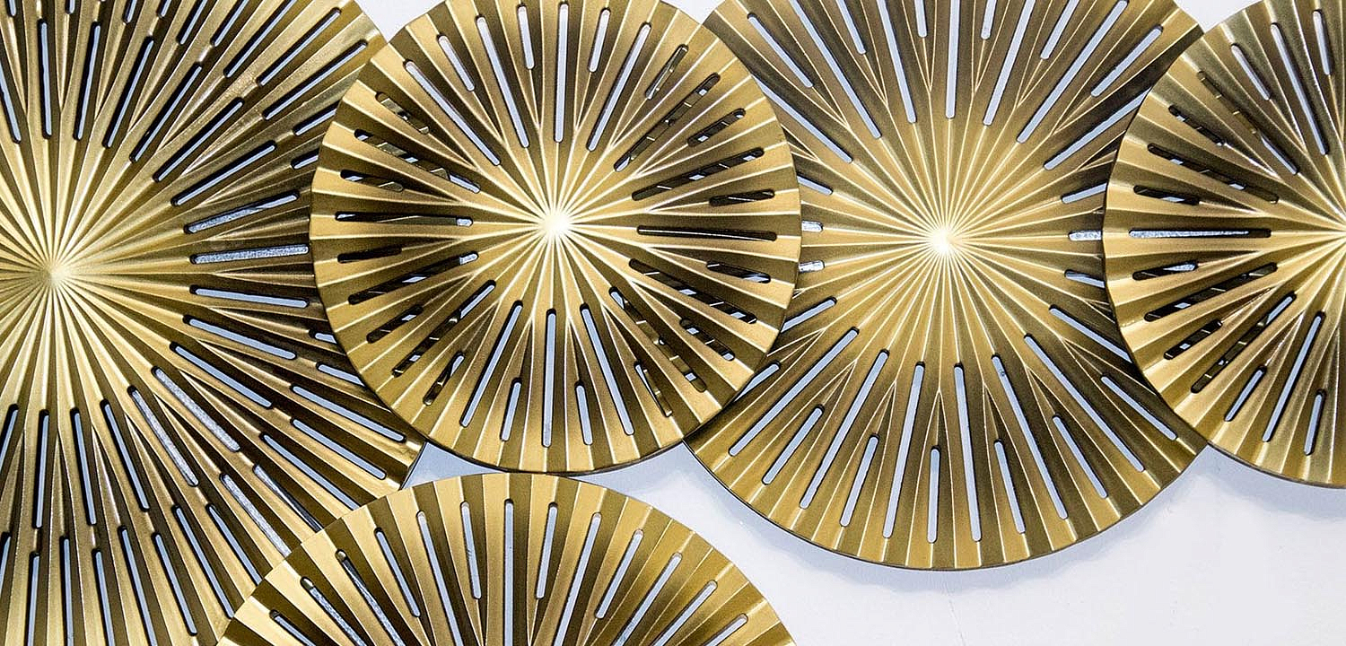 Арт-объект Apollo Brown and Gold Wall Plaque Disc gap 5 - Loft-Concept в Волгограде