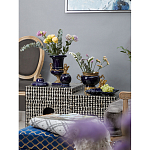 Ваза темно-синяя фарфоровая на бронзовой подставке с ажурным ободком и изогнутыми ручками Eden Garden варинант исполнения - 5 | Loft Concept в Волгограде