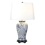 Настольная лампа с керамическим основанием в белом цвете с синим цветочным орнаментом на темной деревянной подставке и тканевым абажуром Elstead Lighting варинант исполнения - 1 | Loft Concept в Волгограде