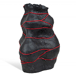 Ваза с красным кожаным жгутом "Красной нитью" варинант исполнения - 1 | Loft Concept в Волгограде