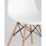 Пластиковый стул на ножках из массива бука Eames White  варинант исполнения - 2 | Loft Concept в Волгограде