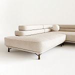 Диван угловой Saint-Trope на ножках с обивкой букле  варинант исполнения - 1 | Loft Concept в Волгограде