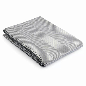 Плед из шерсти мериноса серого цвета 130×180 см Gray Waves
