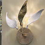 Бра с декоративными белыми и золотыми листьями на текстурном основании Wintery flovers варинант исполнения - 4 | Loft Concept в Волгограде