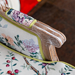 Диван из натурального бука бежевый с изображением птиц и цветов Beige Green Chinoiserie Garden Sofa варинант исполнения - 4 | Loft Concept в Волгограде