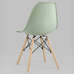 Пластиковый стул на ножках из массива бука Eames Mint варинант исполнения - 5 | Loft Concept в Волгограде