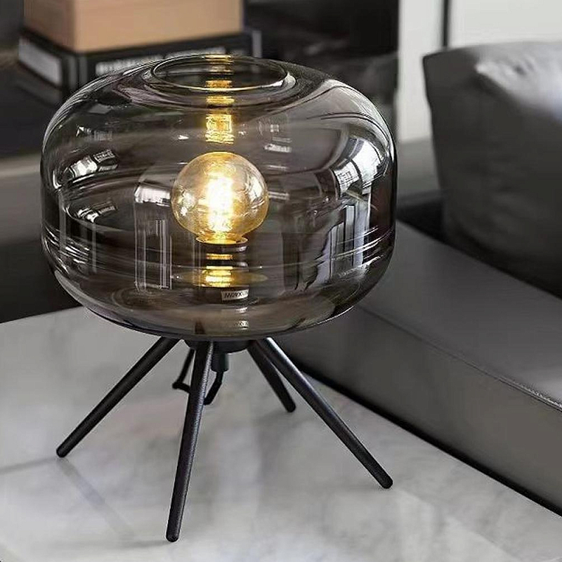 Настольная лампа светодиодная с серым стеклянным плафоном Gentle Light Черный Серый Настольная лампа светодиодная с серым стеклянным плафоном Gentle Light Черный Серый в Волгограде | Loft Concept