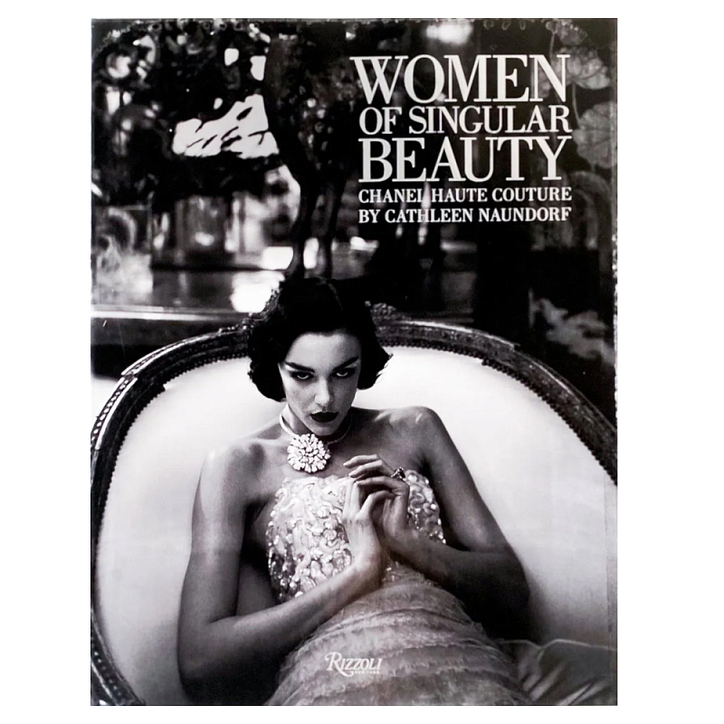 Подарочный фото-альбо Women of Singular Beauty Chanel Haute Couture  в Волгограде | Loft Concept 