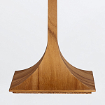 Настольная лампа со скошенным конусовидным абажуром и фигурной ножкой в цвете тик Accord Lighting варинант исполнения - 5 | Loft Concept в Волгограде