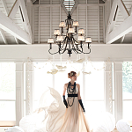 Люстра бронзового цвета с бежевыми абажурами из органзы в классическом стиле Hinkley варинант исполнения - 3 | Loft Concept в Волгограде