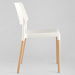 Пластиковый стул на ножках из массива бука Ferret White варинант исполнения - 4 | Loft Concept в Волгограде