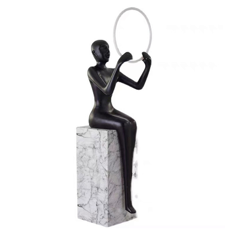 Торшер черная статуэтка Statue In The Clouds Floor Lamp Черный Белый Торшер черная статуэтка Statue In The Clouds Floor Lamp Черный Белый в Волгограде | Loft Concept