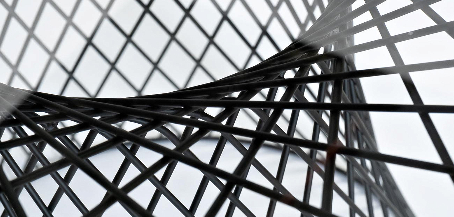 Обеденный стол Black Mesh Обеденный стол Black Mesh - Loft-Concept в Волгограде