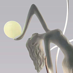 Торшер белая статуэтка Девушка Girl Carries Light Balls варинант исполнения - 1 | Loft Concept в Волгограде