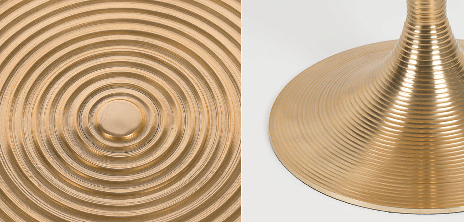 Кофейный столик HYPNOTISING ROUND COFFEE TABLE GOLD BM23002 Bold Monkey Кофейный столик HYPNOTISING ROUND COFFEE TABLE GOLD BM23002 Bold Monkey - Loft-Concept в Волгограде