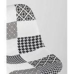 Пластиковый стул на ножках из массива бука Eames Черно-Белый Пэчворк варинант исполнения - 2 | Loft Concept в Волгограде