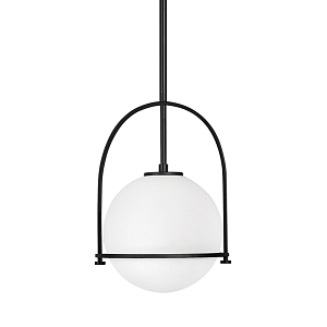 Подвесной светильник с белым плафоном в форме шара в арочной подвеске Hinkley