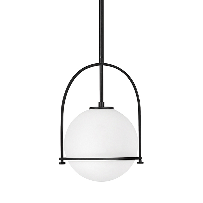 Подвесной светильник с белым плафоном в форме шара в арочной подвеске Hinkley Латунь Белый Черный Никель в Волгограде | Loft Concept 