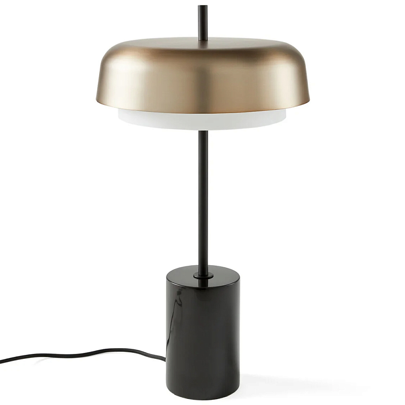 Настольная лампа Wilona Table Lamp Латунь Белый Черный Настольная лампа Wilona Table Lamp Латунь Белый Черный в Волгограде | Loft Concept