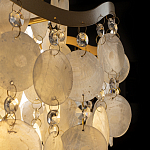 Люстра подвесная с белыми перламутровыми подвесками и изогнутыми золотистыми элементами Диаметр 50 см SHELL Chandelier варинант исполнения - 4 | Loft Concept в Волгограде