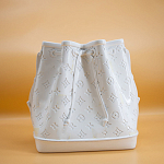 Кашпо в виде сумки  Bag Vase White Louis варинант исполнения - 3 | Loft Concept в Волгограде