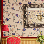 Обои с вышивкой ручной работы Flora Catherine colourway on Liso Pearl wool sateen варинант исполнения - 2 | Loft Concept в Волгограде