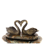 Часы настольные из натурального камня с декором в виде двух лебедей Swans Stone Clock варинант исполнения - 4 | Loft Concept в Волгограде