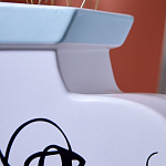 Ваза плоская белая с абстрактными черными линиями в форме лиц Faces of Imagination варинант исполнения - 5 | Loft Concept в Волгограде