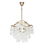 Люстра подвесная с белыми перламутровыми подвесками и изогнутыми золотистыми элементами Диаметр 50 см SHELL Chandelier варинант исполнения - 1 | Loft Concept в Волгограде