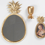 Зеркало овальной формы с золотистой рамкой и декоративной верхушкой в виде ананаса Pineapple Shine  варинант исполнения - 1 | Loft Concept в Волгограде