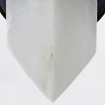 Бра черного цвета металлическое с вертикальным плафоном из алебстра Alora варинант исполнения - 3 | Loft Concept в Волгограде